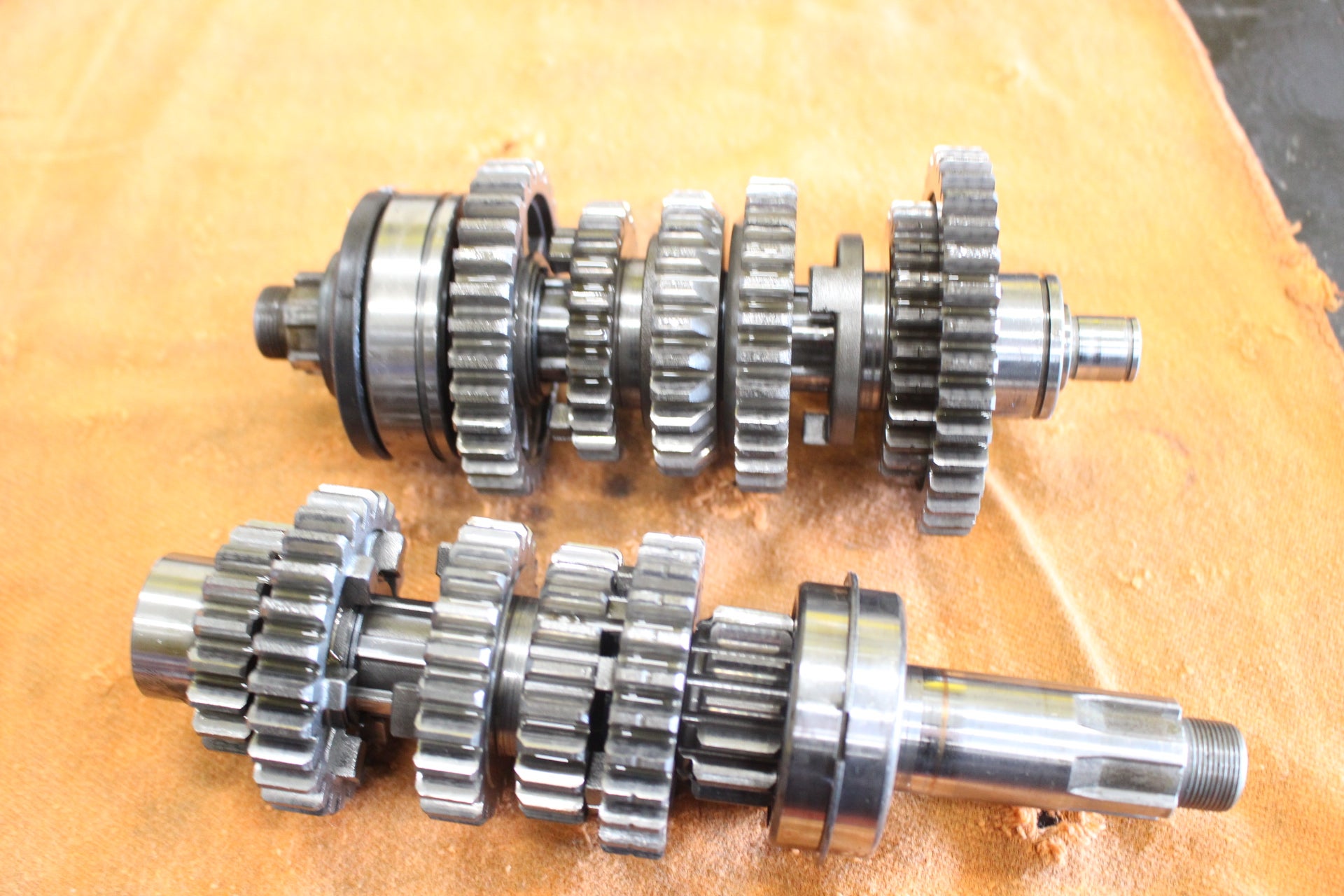 RZ250のエンジン腰下ミッションの作業です！！ | ZUMAのブログ