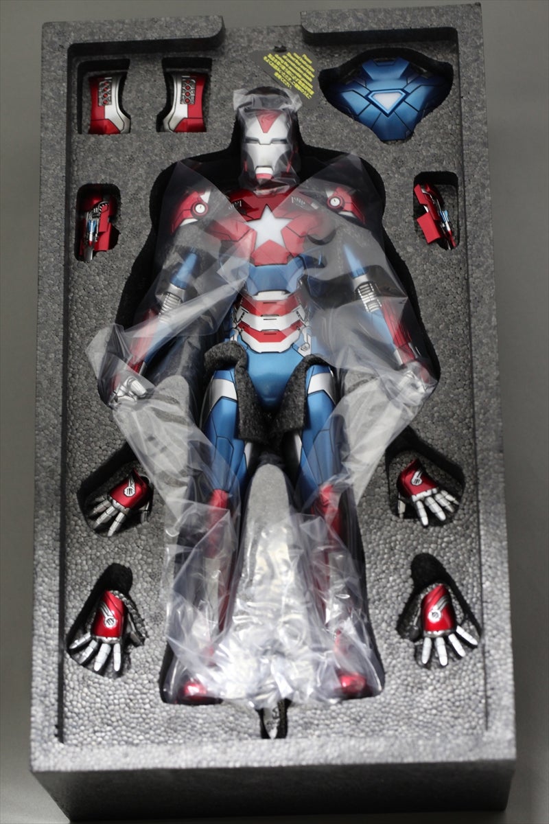 ホットトイズ アイアンパトリオット マーベル・コミック版 コミコン