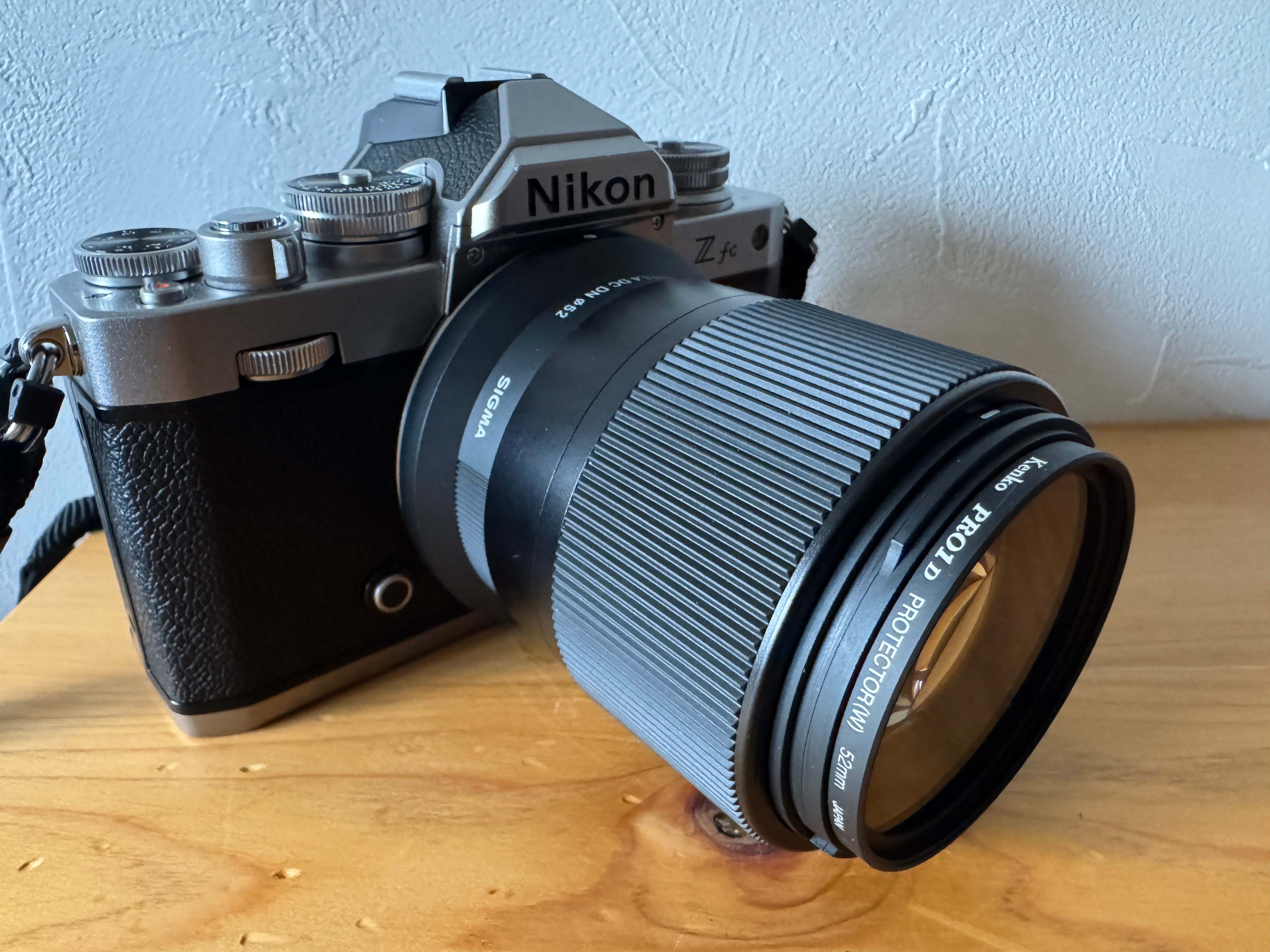 Nikon Z fc用にサードパーティ単焦点レンズをレンタル | 熊野の日常と