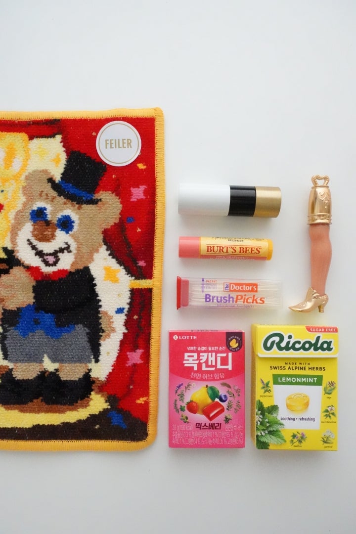 FEILER新作】販売10分前から1769人待ち！再入荷ティッシュポーチは秒で