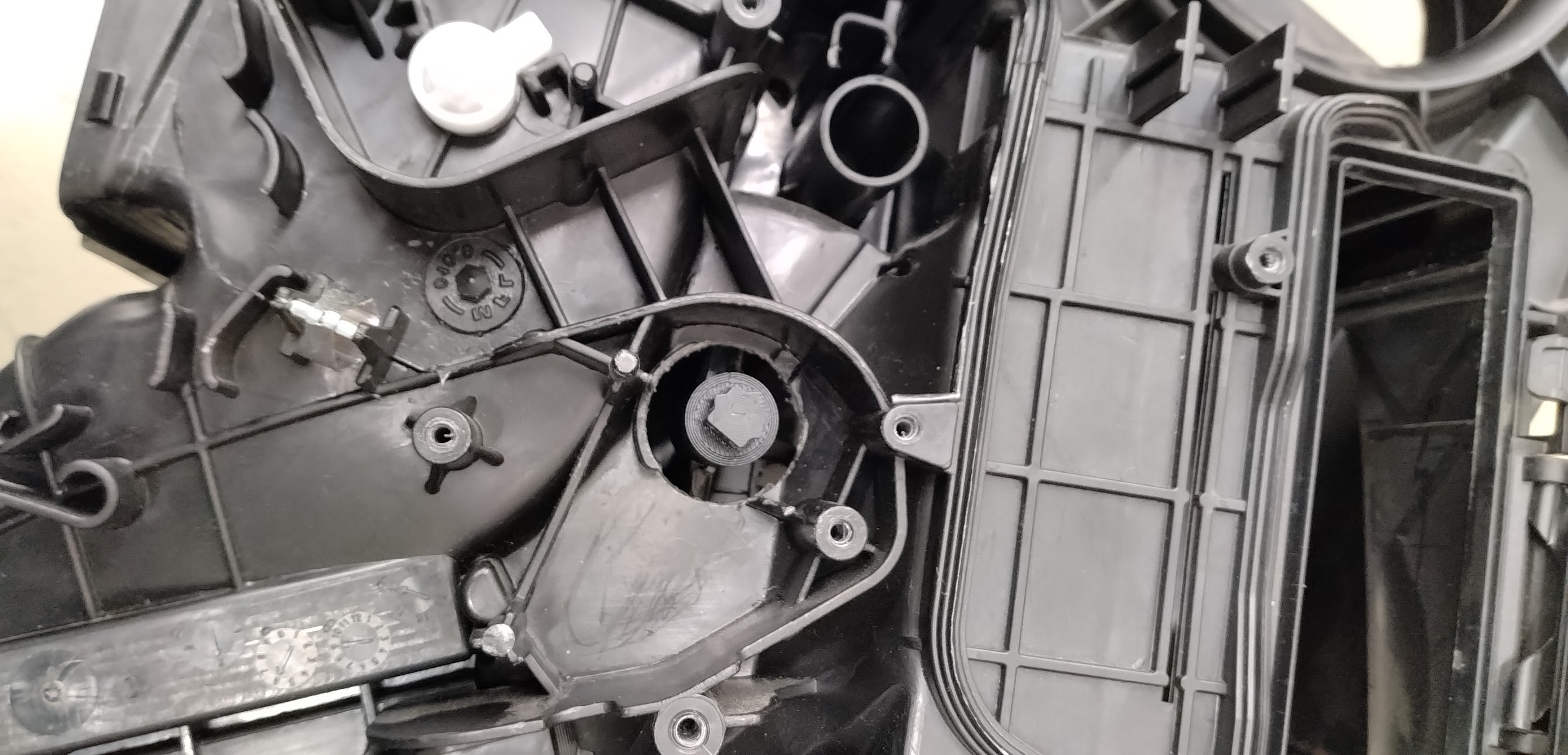 BMW MINI F系 ミキシングフラップシャフト折れ修理キットVer.2に進化