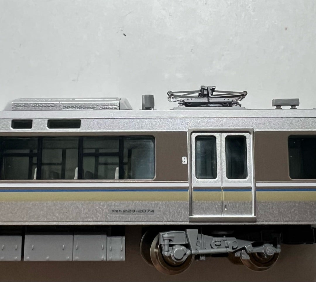 TOMIX 98479 “JR 223-2000系近郊電車（6両編成）セット”入線。〜その1