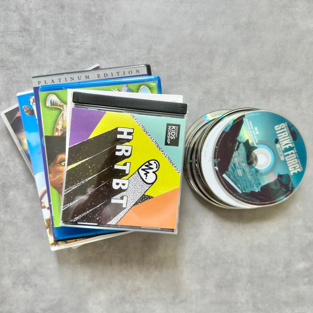 長男の部屋を断捨離｜最後に残っていたDVDとCDを手放しました【1日1