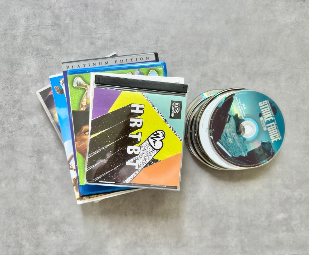 長男の部屋を断捨離｜最後に残っていたDVDとCDを手放しました【1日1