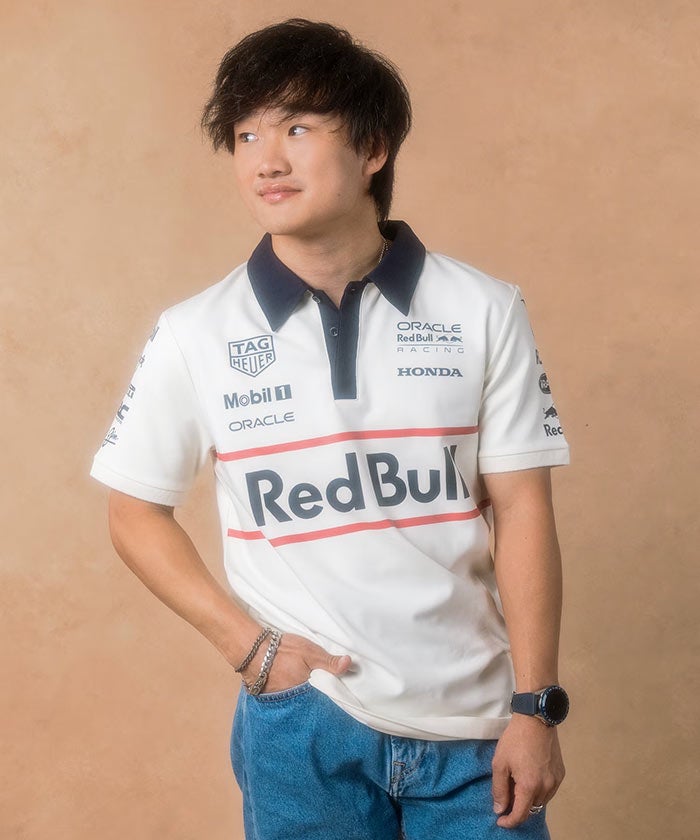 レッドブルレーシング ヘリテージコレクション 発売中