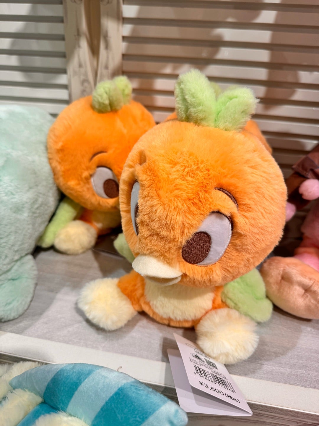 ディズニーストア・LUCUAイーレ】かなり欲しかった、オレンジバード