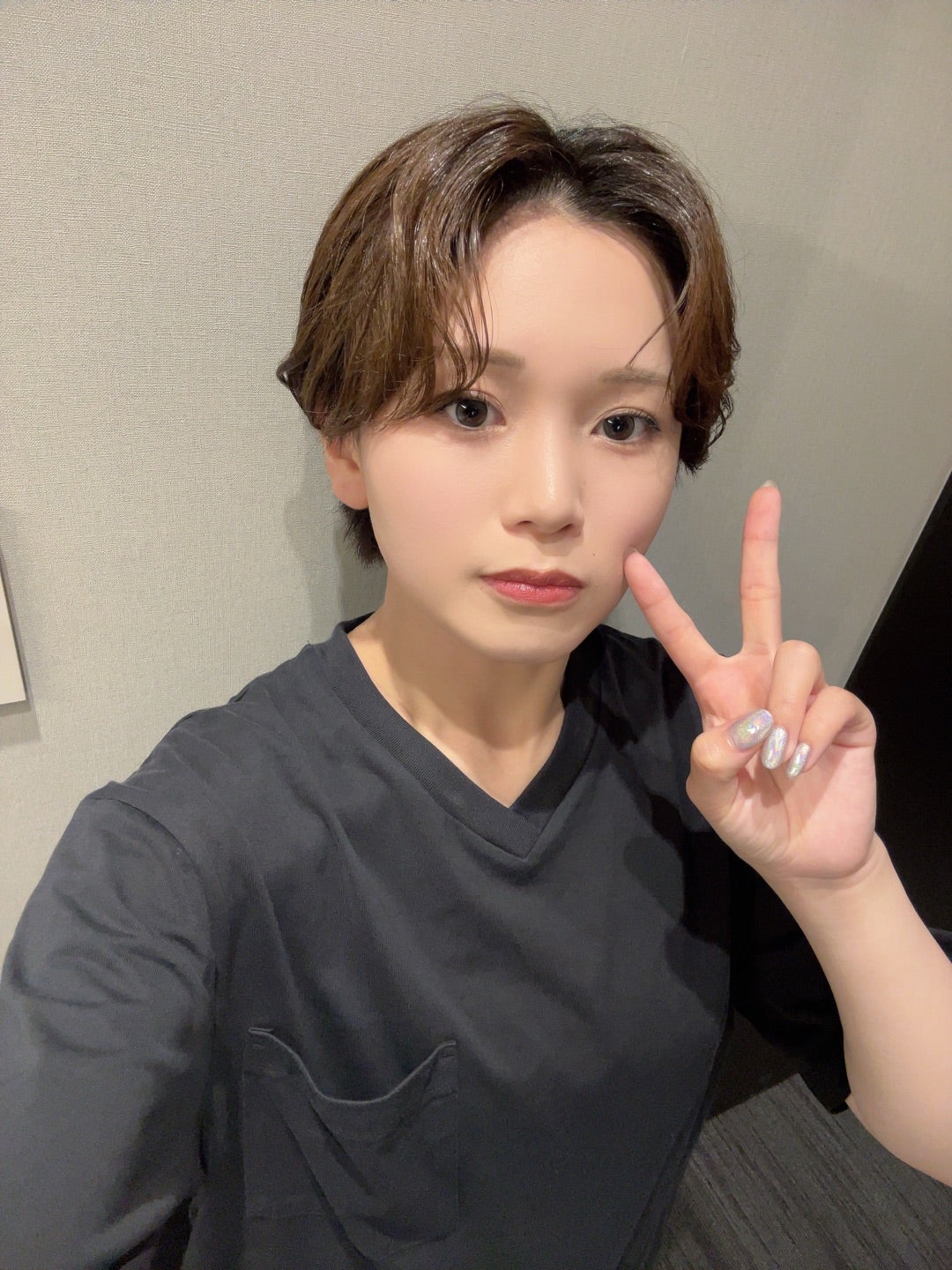 2枚。 平井美葉 | BEYOOOOONDS SeasoningSオフィシャルブログ Powered