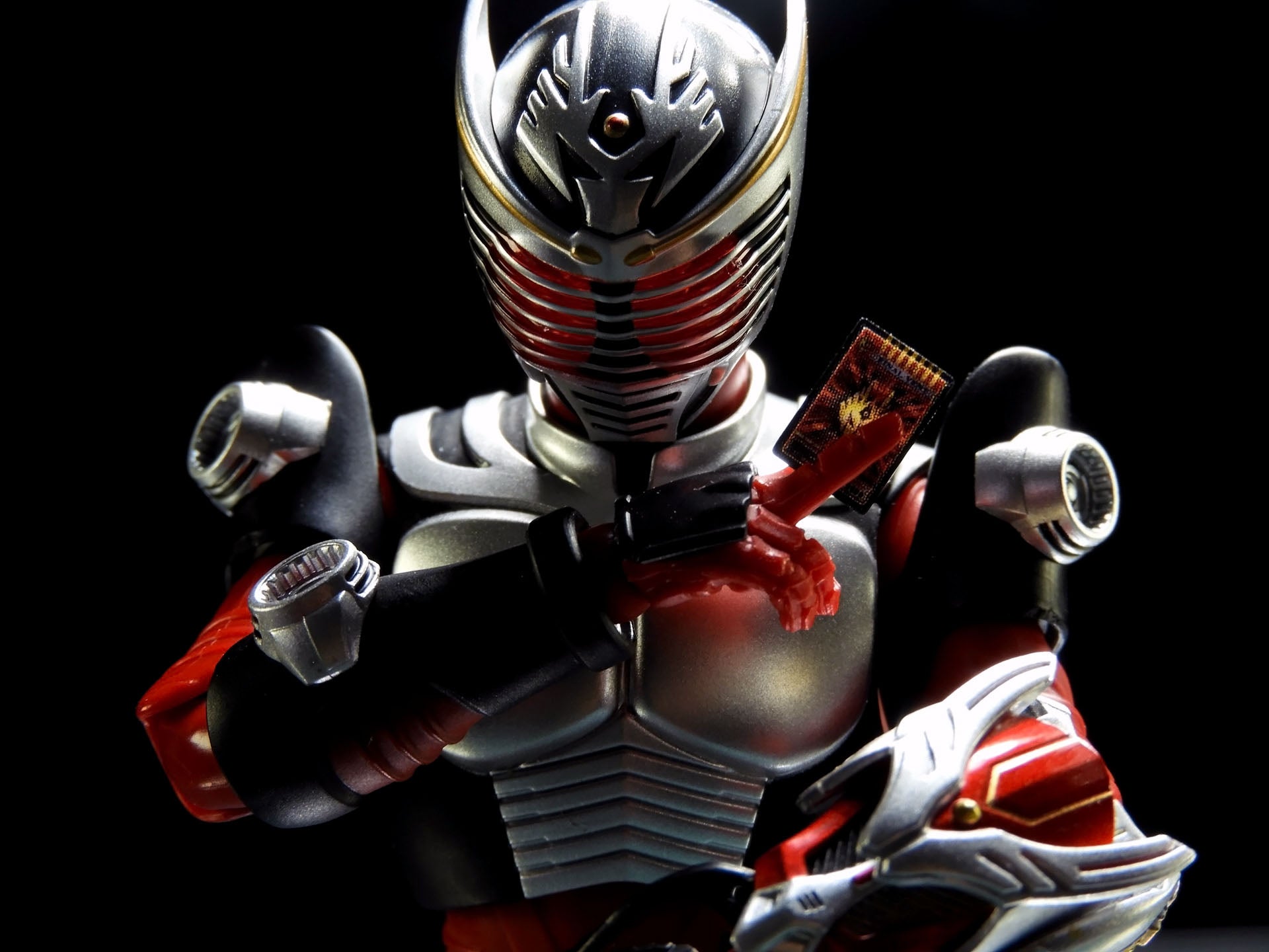S.H.Figuarts(真骨彫製法) 仮面ライダー龍騎 レビュー | @in's Hobby Room