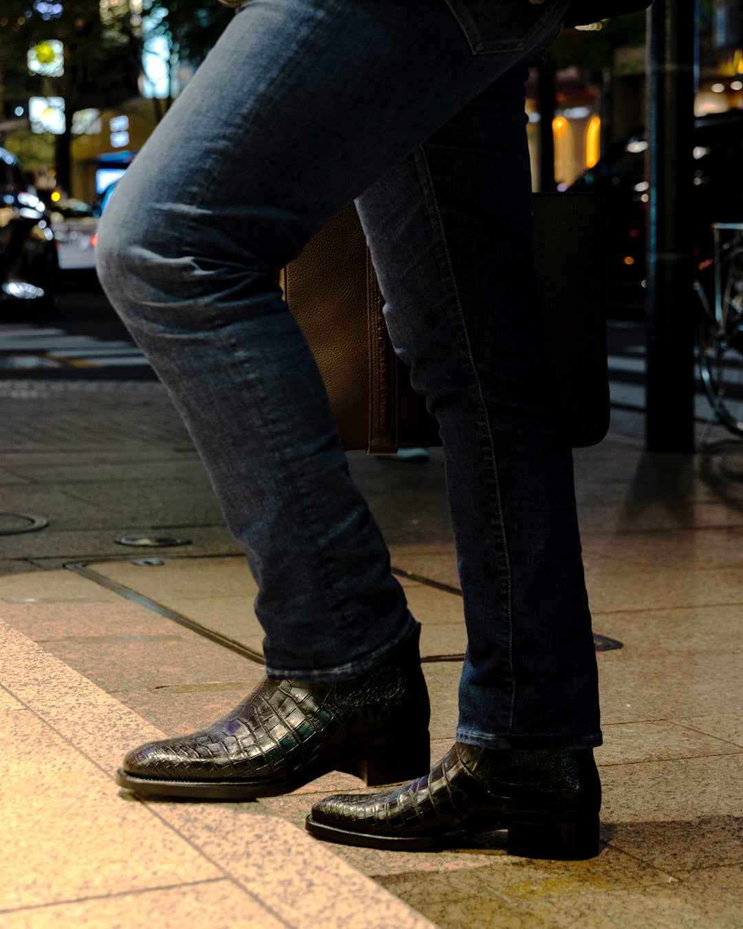 クロコダイル サイドゴアブーツ』足を通す瞬間に感じる唯一無二の