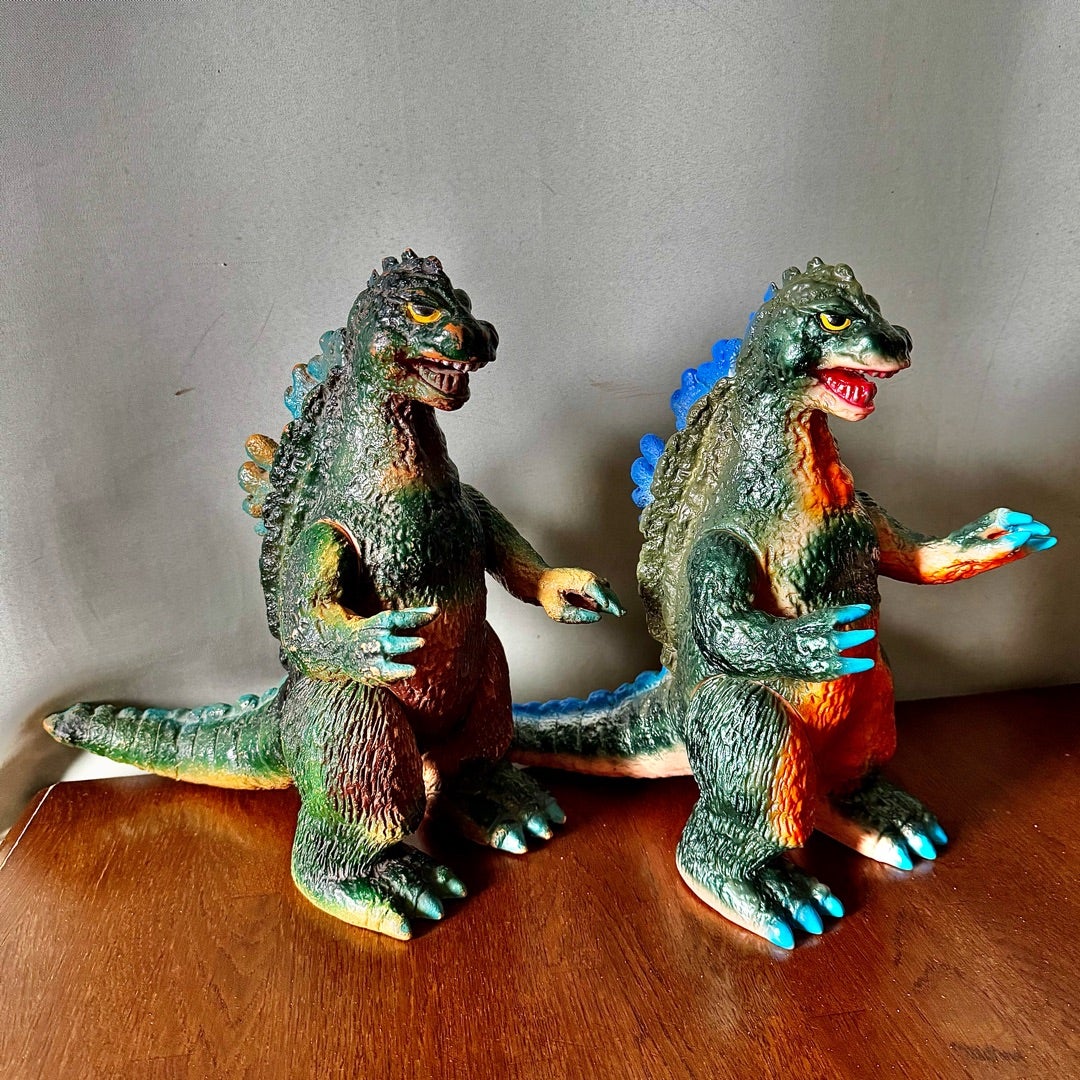 ブルマァク復刻ジャイアントゴジラ（レトロカラー）をもっとレトロ