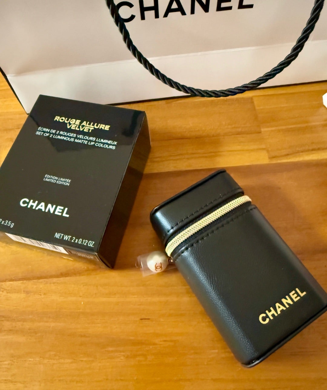 シャネルの限定ケース付きリップが買えたー！ | キャラクター大好き