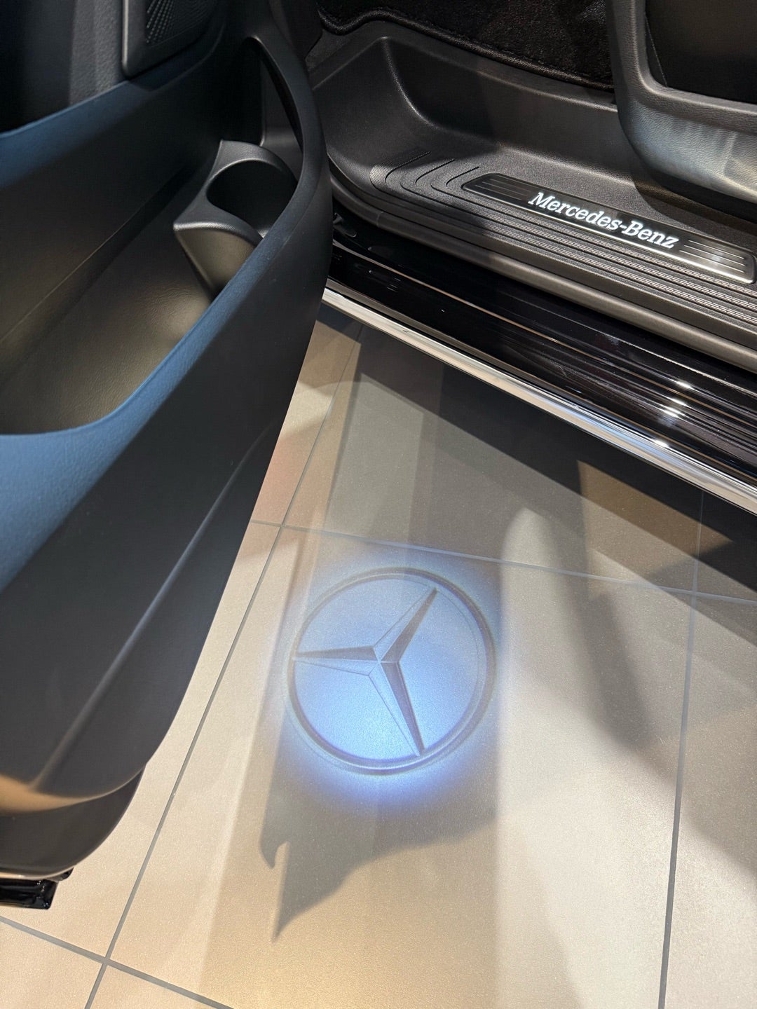 地面に | 渡辺美奈代オフィシャルブログ「Minayo Land」Powered by Ameba