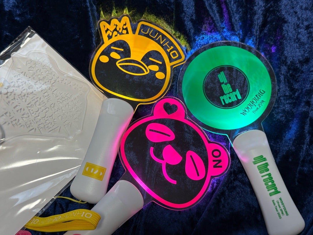 JUNHOのMidnight Sunのペンライトは発売されるのか？ | JUNHO活☆Diary