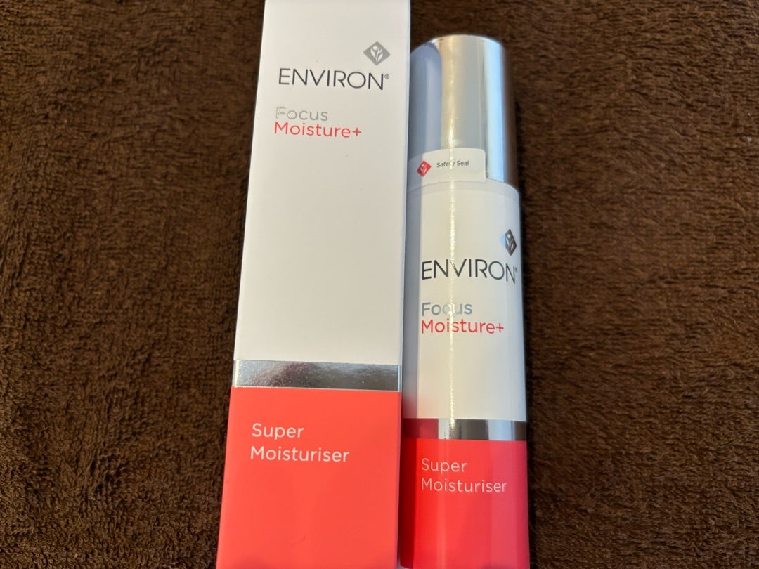 新製品スーパーモイスチャライザーは潤い満々保湿クリーム－エンビロン