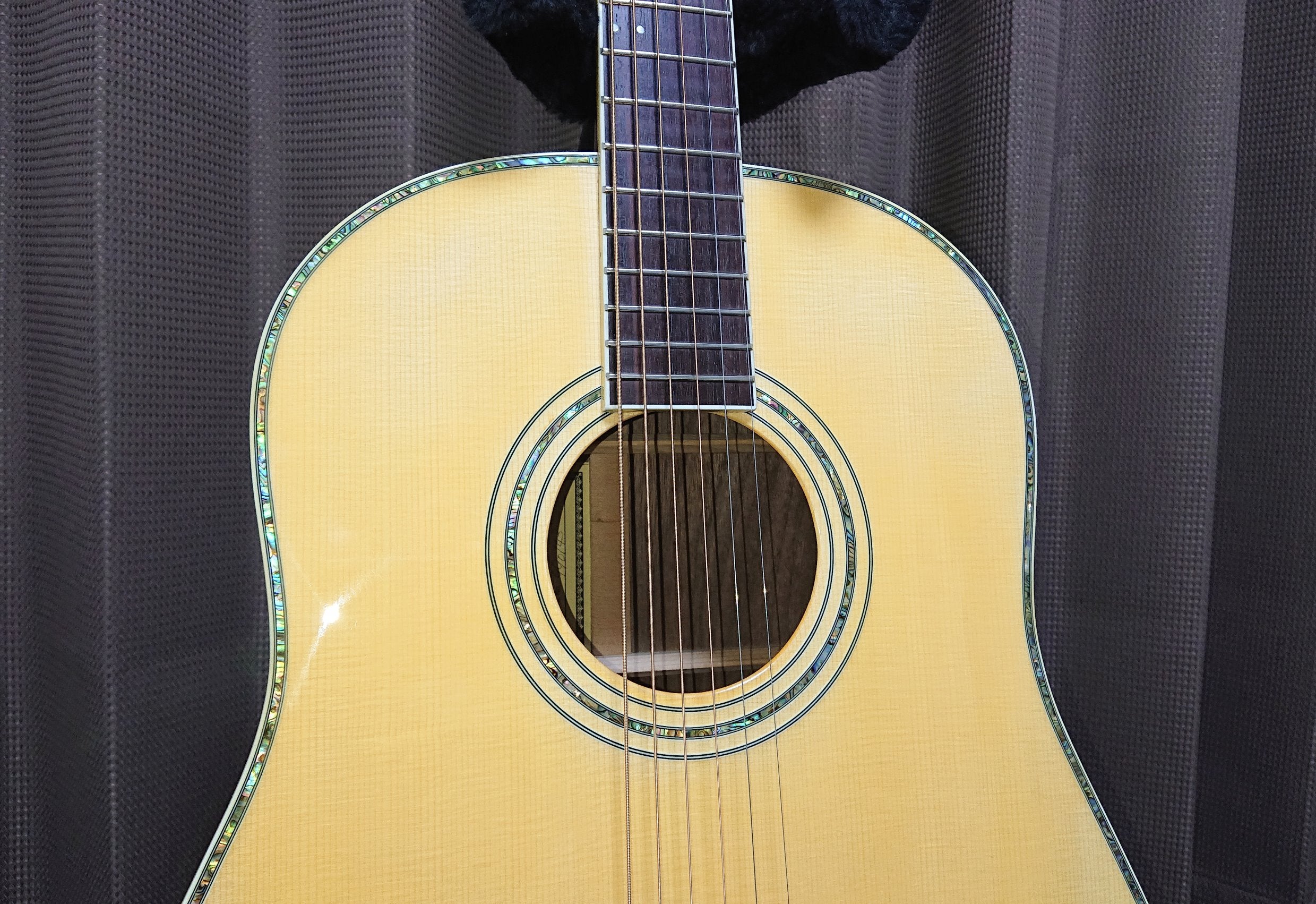 99年製 J.Leeギターの紹介 | イビツナタイヨウ∽