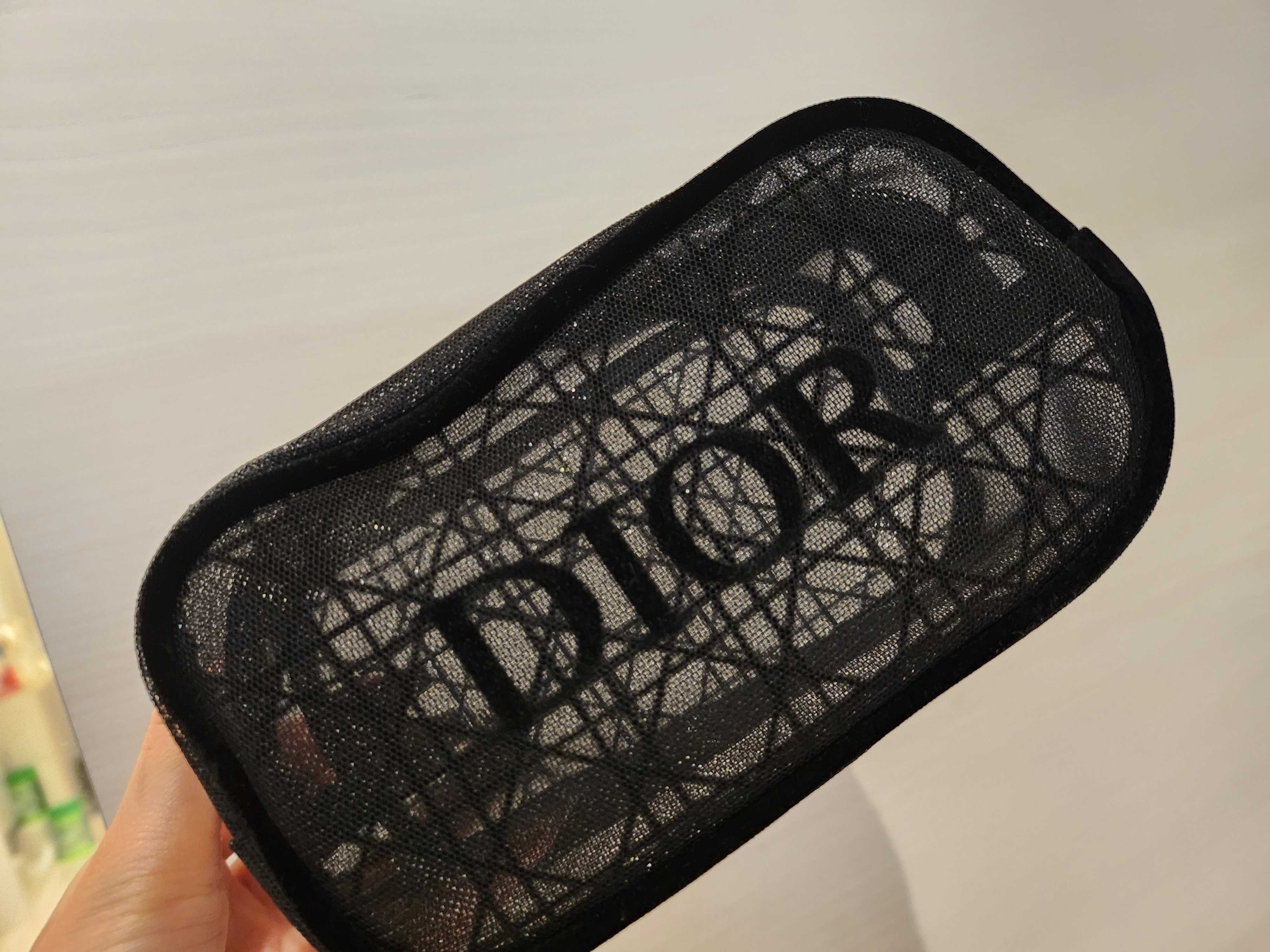 dior】ノベルティポーチ欲しさにコスメ爆買い！ | senascream