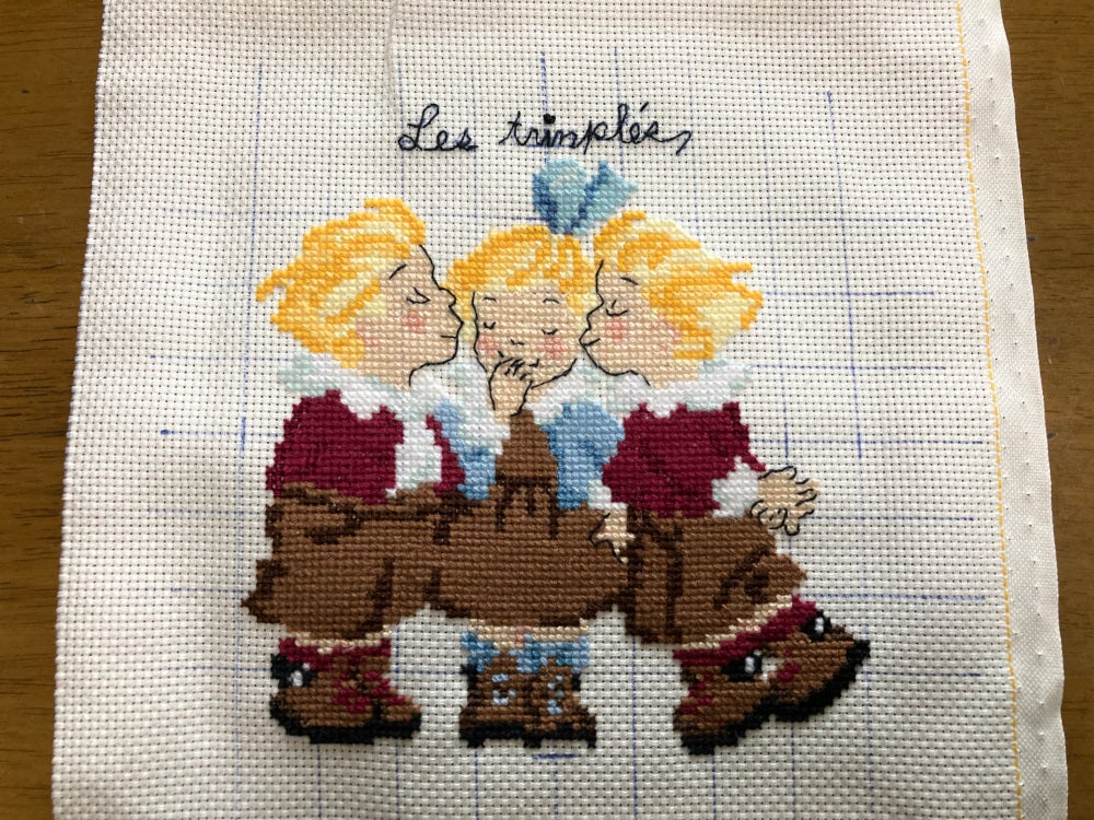 パリのみつごちゃんのクロスステッチ④～完成編～ | 布・生地通販