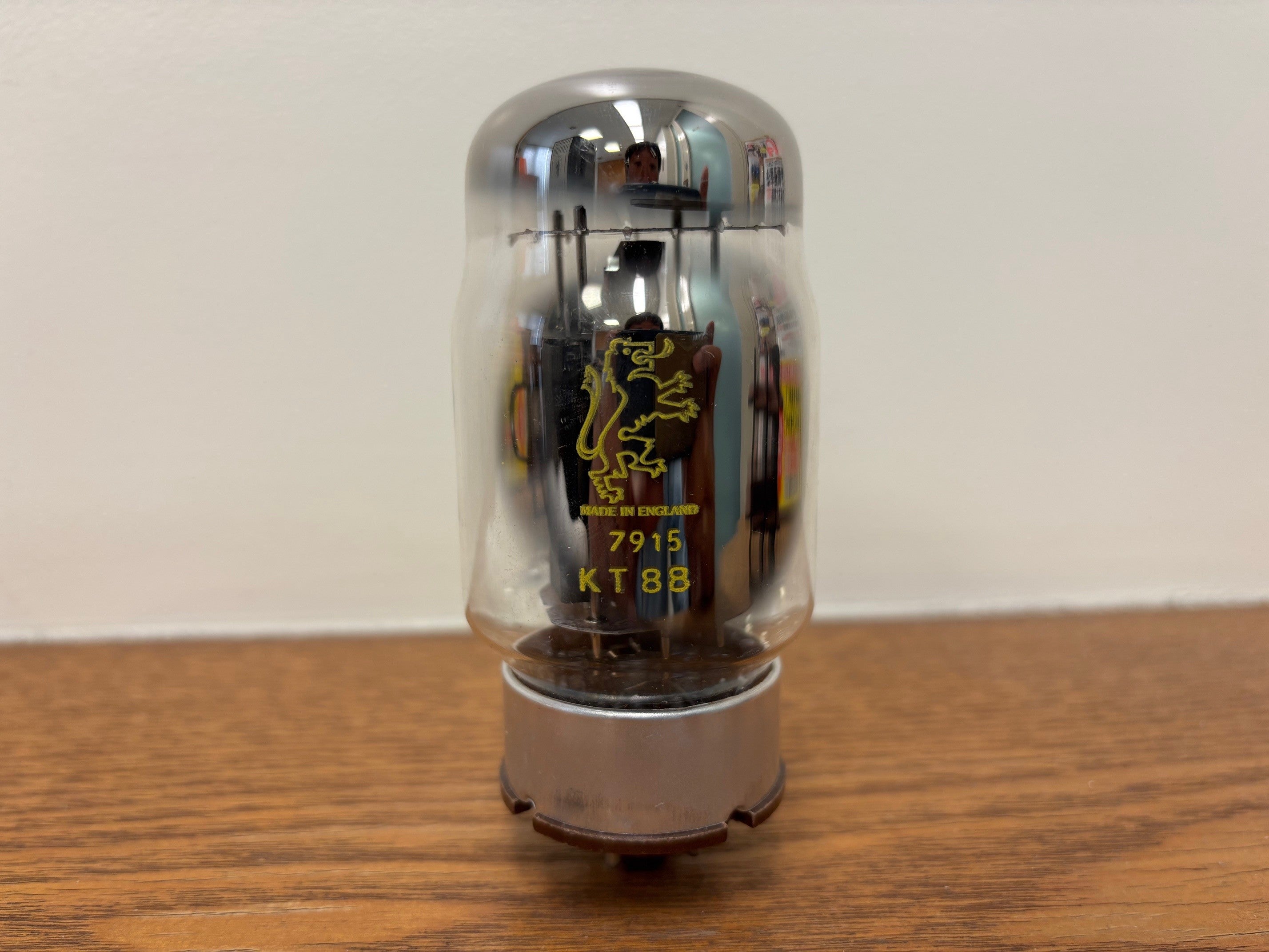 1979年製 GOLD LION KT88 (SMALL LION 茶ベース) | Pencilbaitのブログ