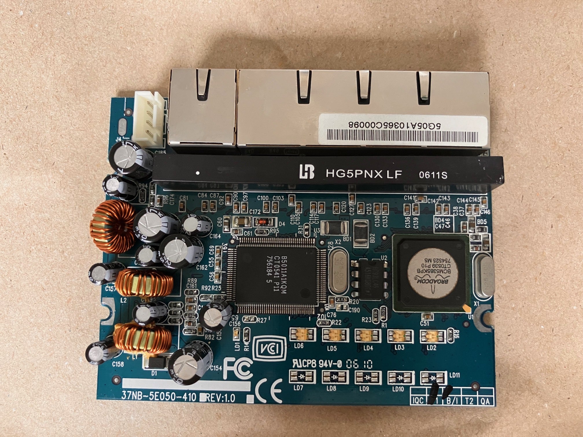 スイッチングハブの修理？に関する備忘録 | tobilishi721のブログ