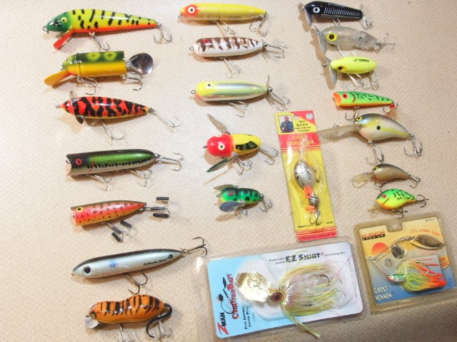2005年代］アメリカンルアー（ヘドン他）14セット＋4ルアーおまけ付き