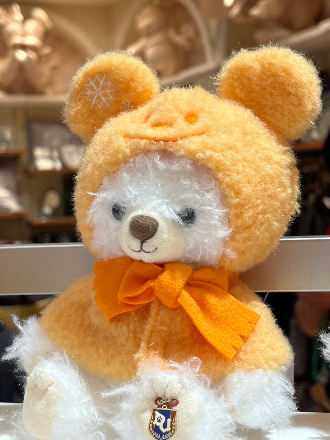 ディズニーストア新発売のユニベアシークレットポンチョ