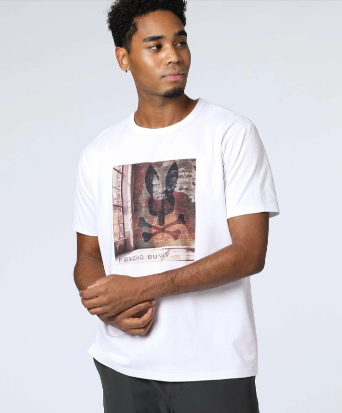 明石家さんまさん「さんまのお笑い向上委員会」衣装のTシャツはどこの