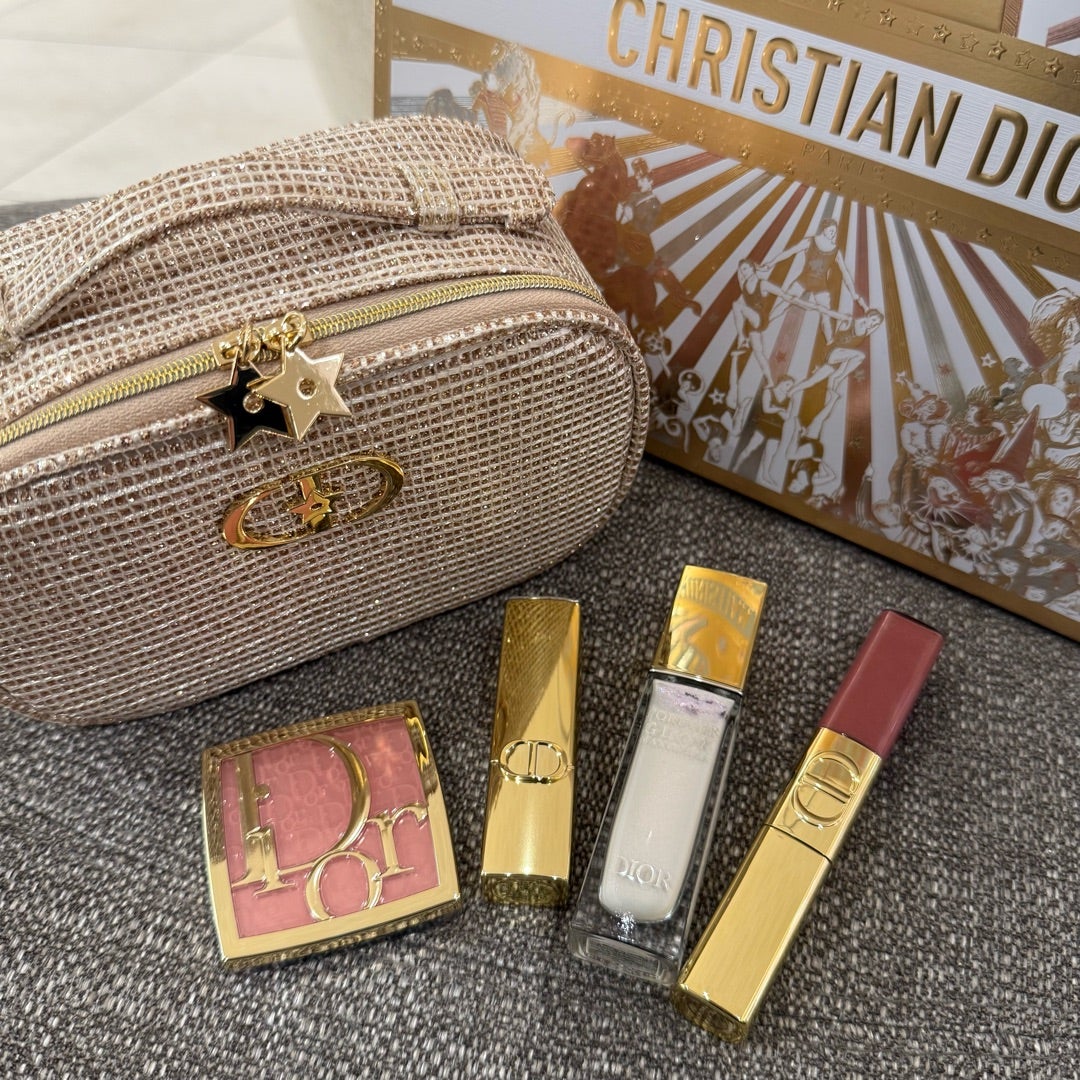 DIORディオールクリスマスコフレ2025♡人気の限定ホリデーコフレ30代に