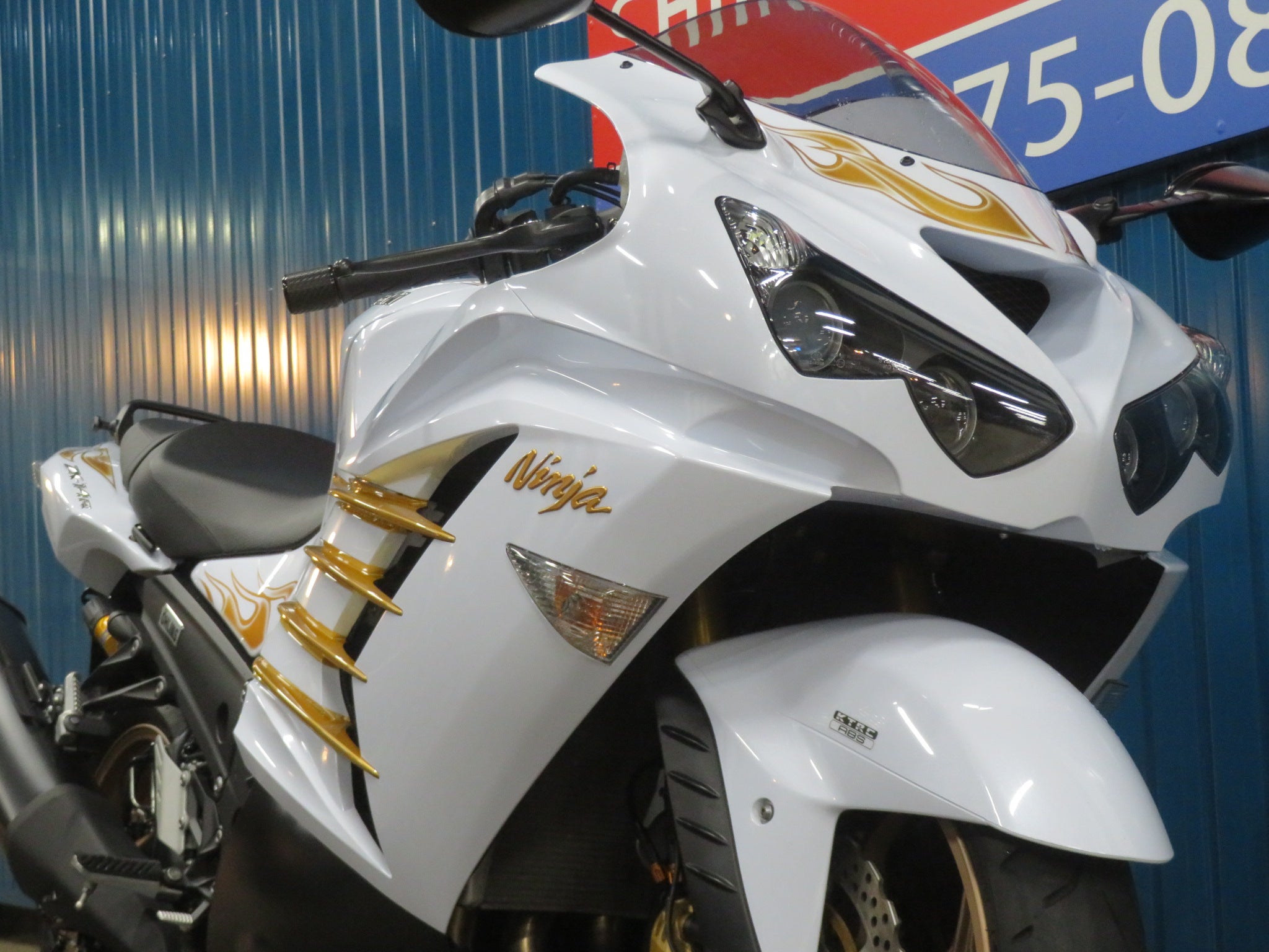 訳なし、お値下げ特価車両！オーリンズエディションZX-14R