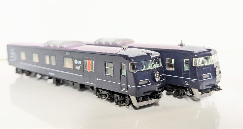 TOMIX 98714 JR 117-7000系電車 WEST EXPRESS 銀河 入線 | 約40年