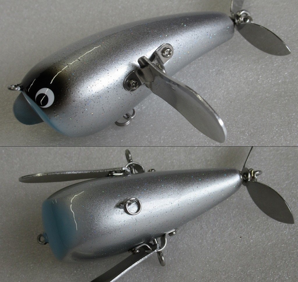 年始に入荷予定 ヤマトクローラー 新色♪他 ご予約承り!!! | 四国中央