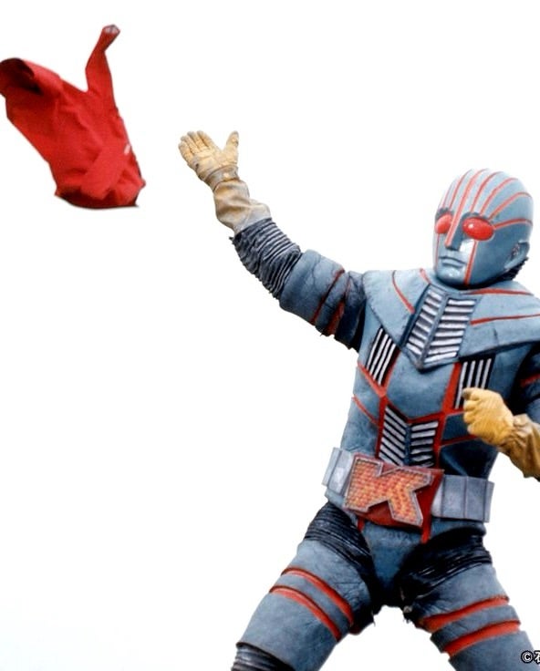 4月に届くはずだったロボット刑事K〜コートバージョンが8ヶ月遅れで来