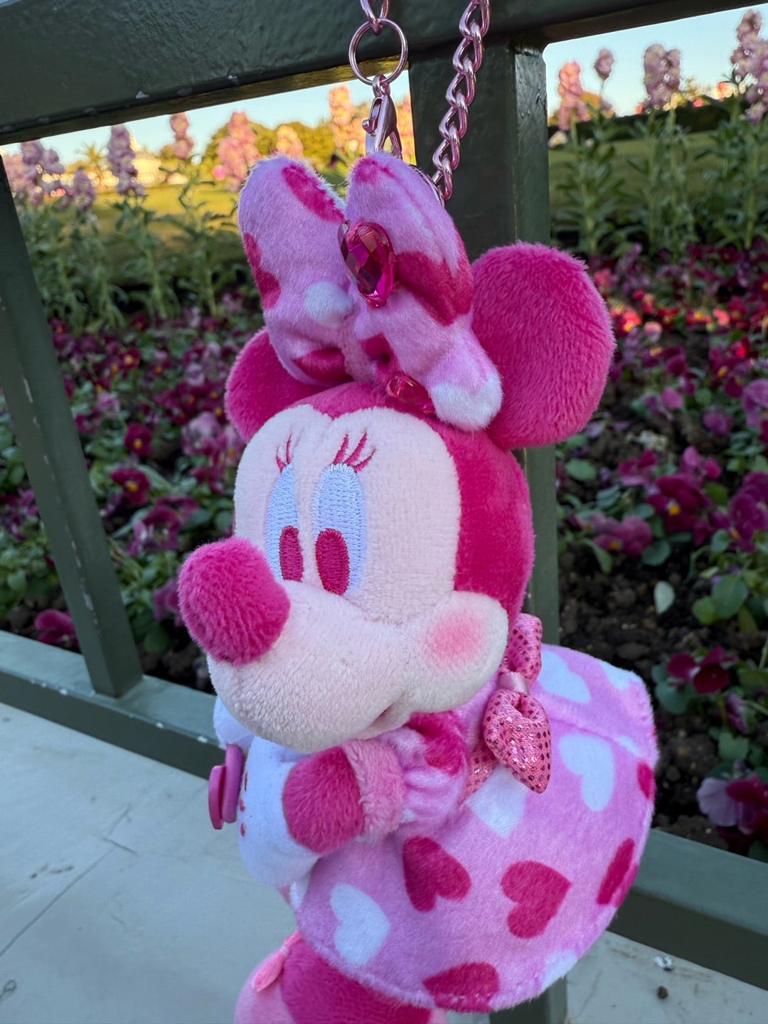 これも予約販売になっちゃった パルパルーザ ミニーのファンダー