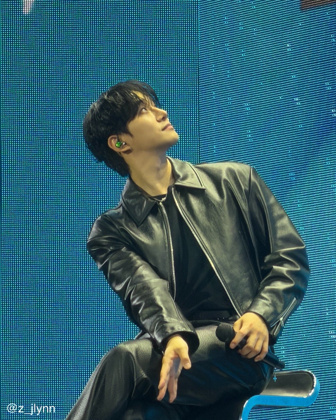 2PM GENTLEMAN'S GAME ジュノver 🎪展示会情報］ @mdn_gallery ［ #2PM #ジュノ さん🐧💛］ THE FLOW OF