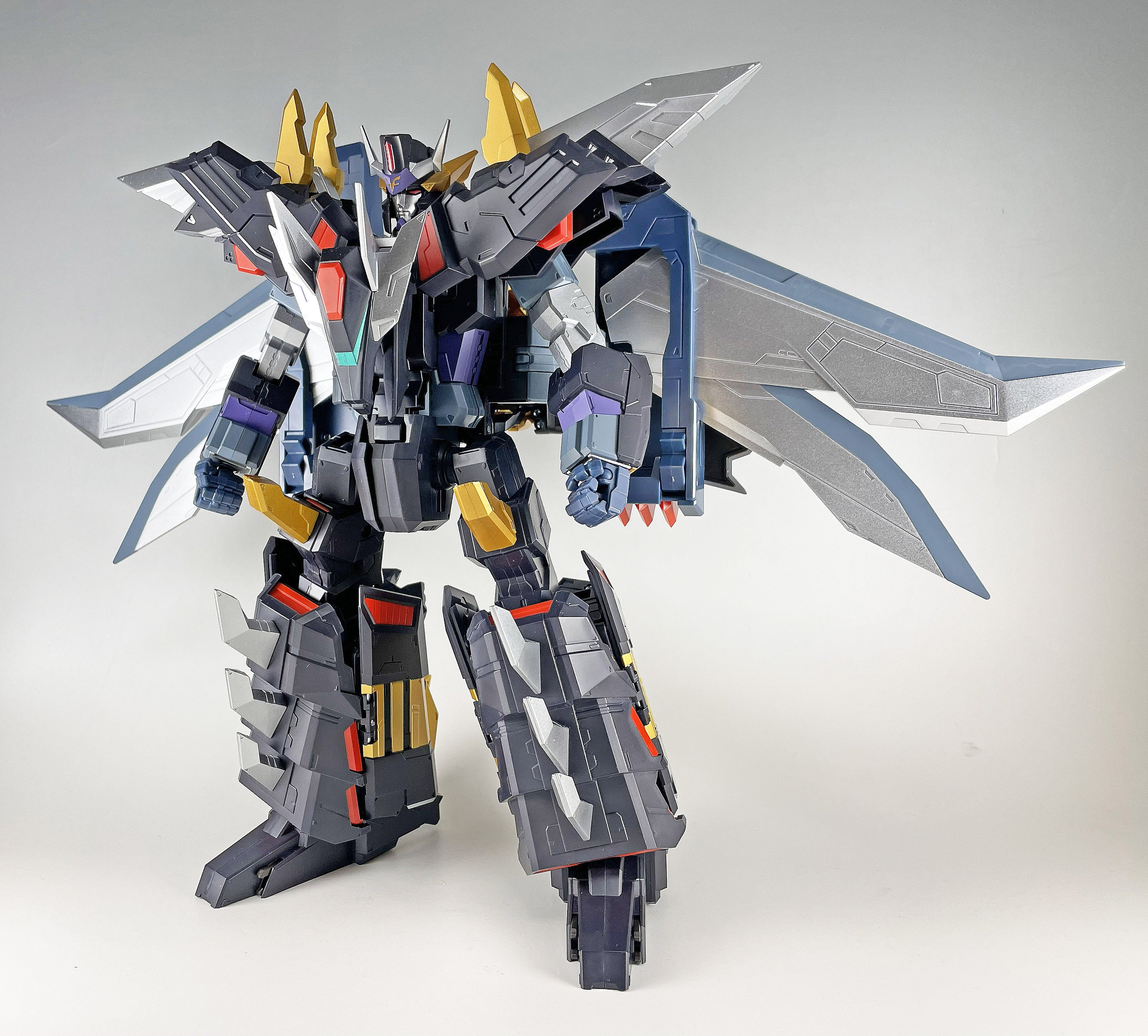 最速製品レビュー】第5の新たな獣戦機・THE合体ダイリューガ 遂に発売