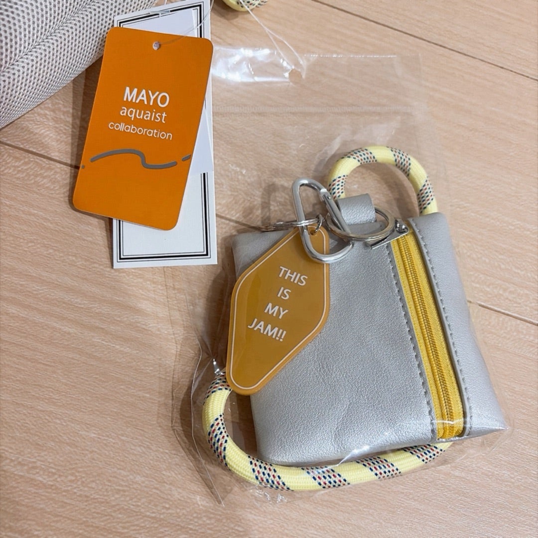 アニヤ・ハインドマーチ】Universal Bag『Boots』セットと、しまむら