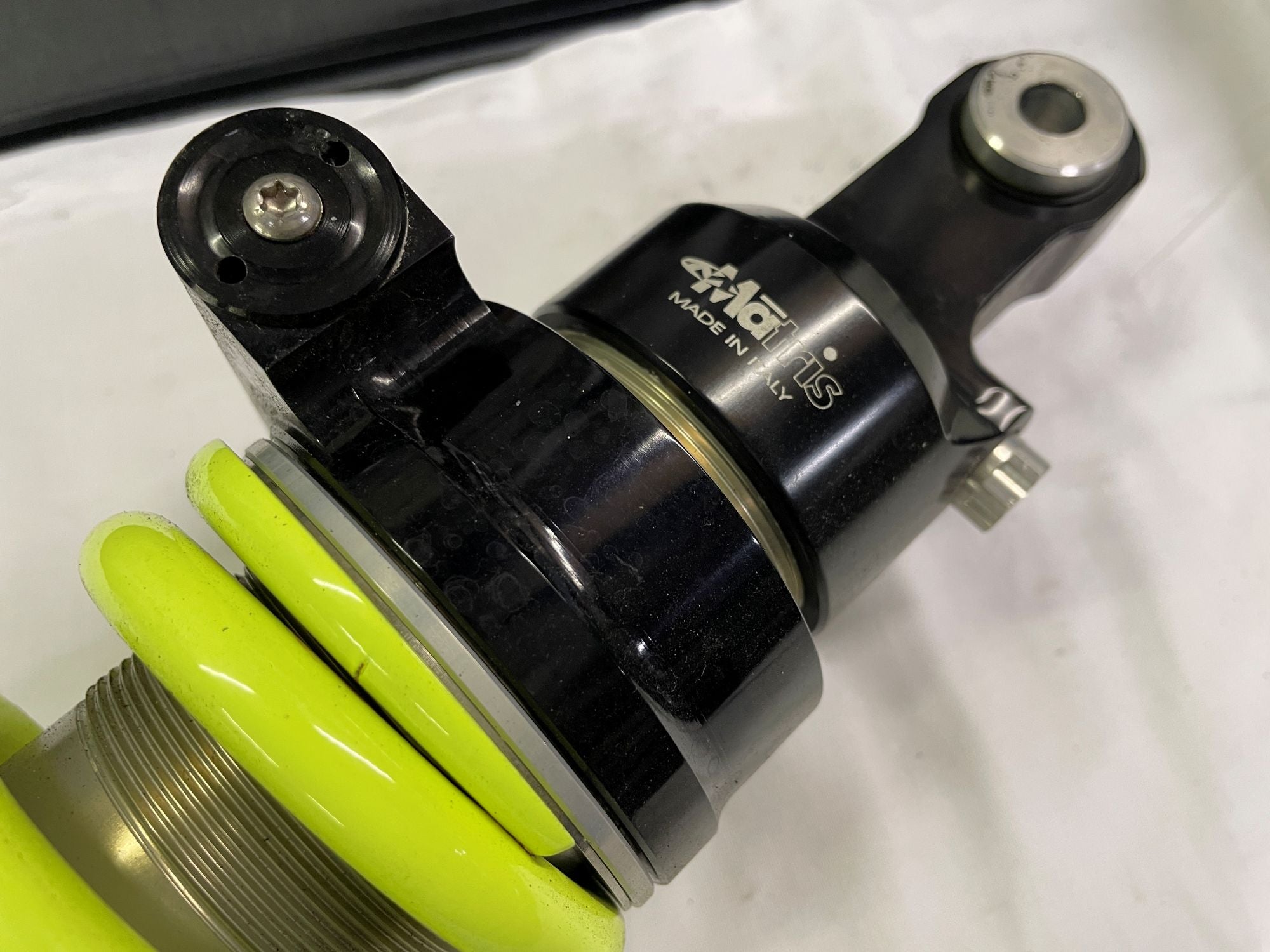 作業依頼】Z1000をトータルメンテナンス。サスペンションOHからプラグ