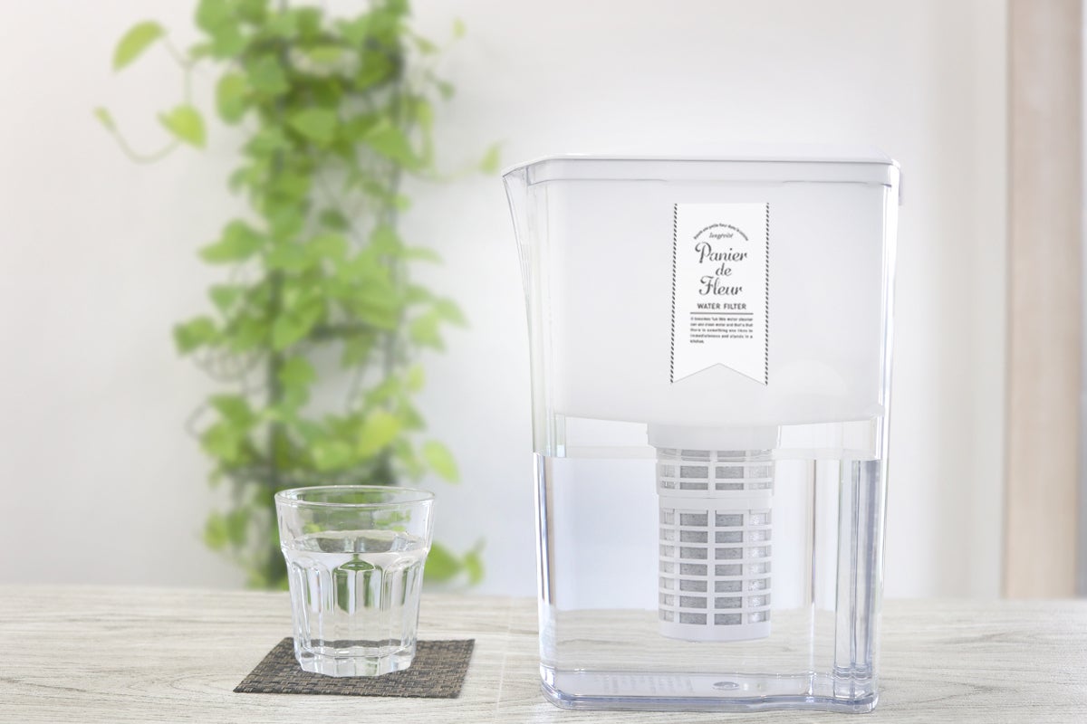 約2年間カートリッジ交換不要の長寿命ポット型浄水器！ロングライフ