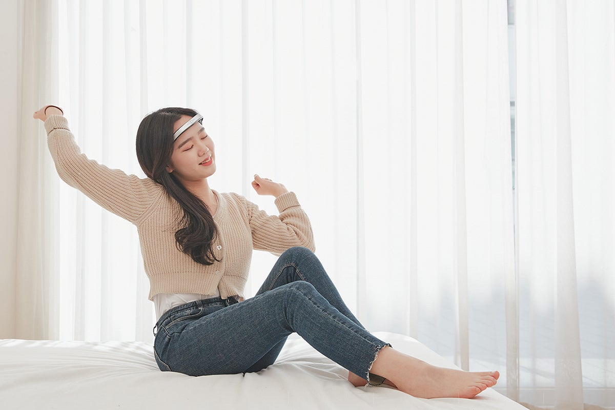 快眠サポートウェラブルデバイス！睡眠の質を高めてぐっすり気持ちの