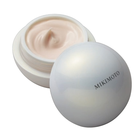 真珠が似合う首は、真珠のプロがつくってくれる【小田切ヒロのそうよ