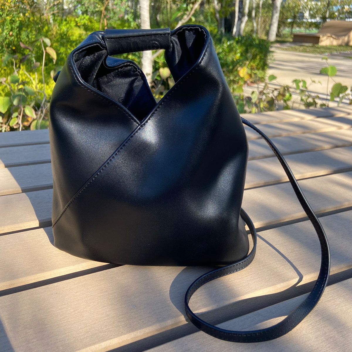 普段使いに最適！ MM6 Maison Margielaで見つけた、理想のショルダー