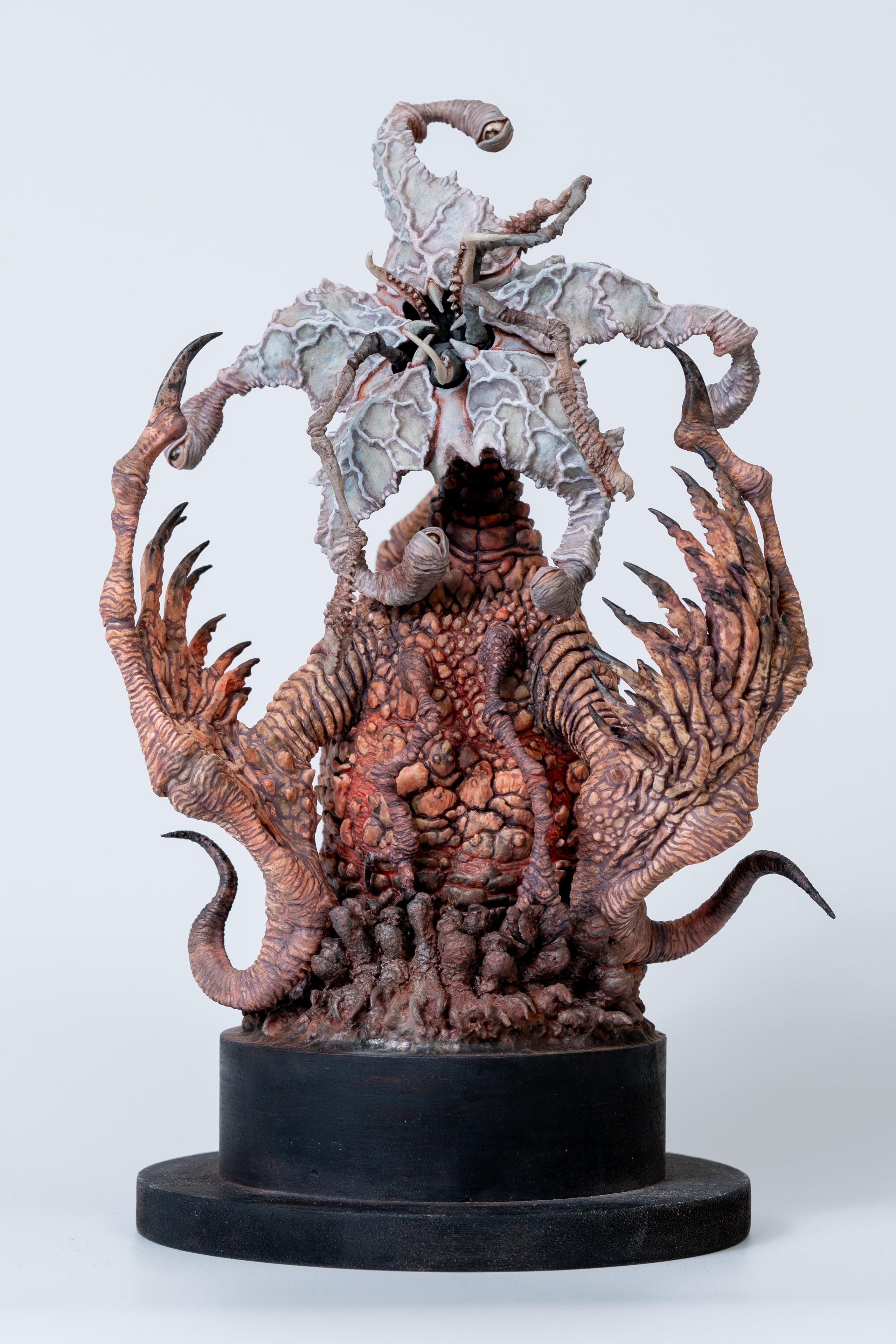 ご報告】大山竜デザイン《古のもの》デコマス完成！ ＆ 塗装フィギュア