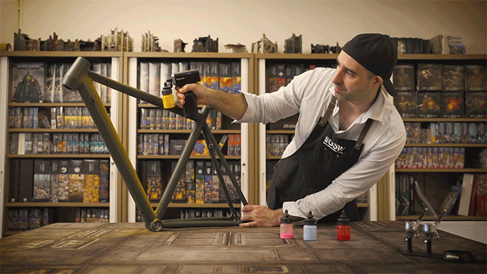 塗装の手間ゼロへ！5秒色替え＆スプレーガン兼エアブラシであなたの