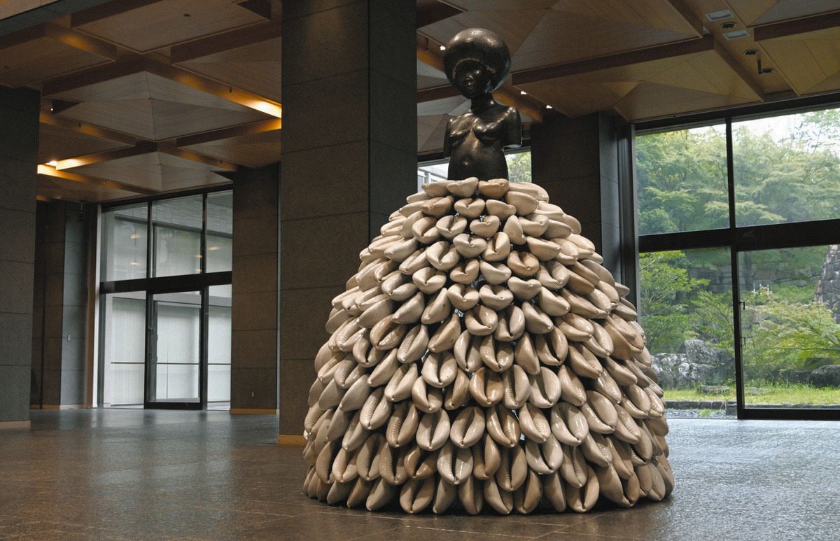 あいち2025＞ 必見の目玉作品 シモーヌ・リー「無題」 現代を映す黒人