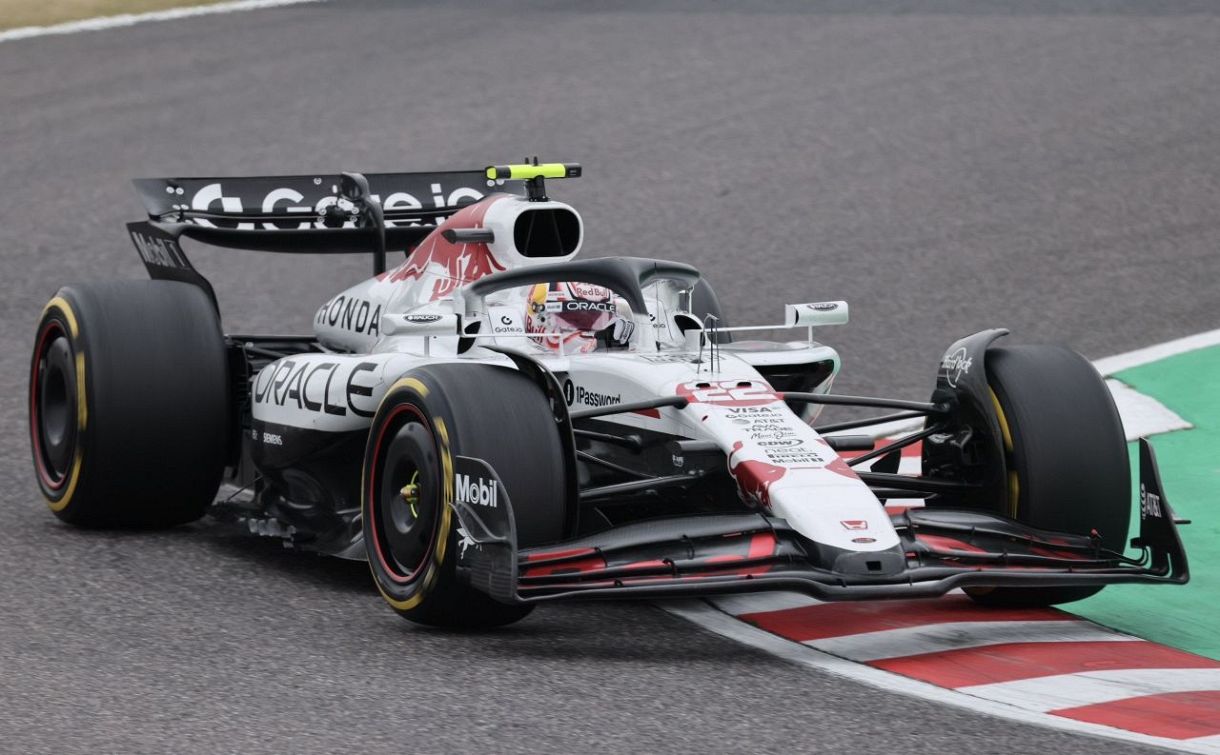 レッドブルの角田裕毅は12位 移籍初戦で入賞ならず フェルスタッペンが