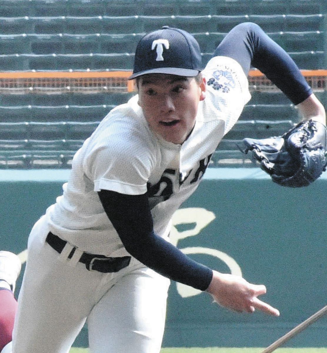 大阪桐蔭は帽子も”飛ばない帽子”に「飛び過ぎと注意を受けていたので