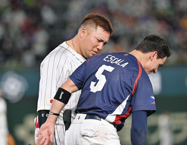 侍・山川穂高が謝罪、佐々木朗希に死球を受けたチェコのエスカラに