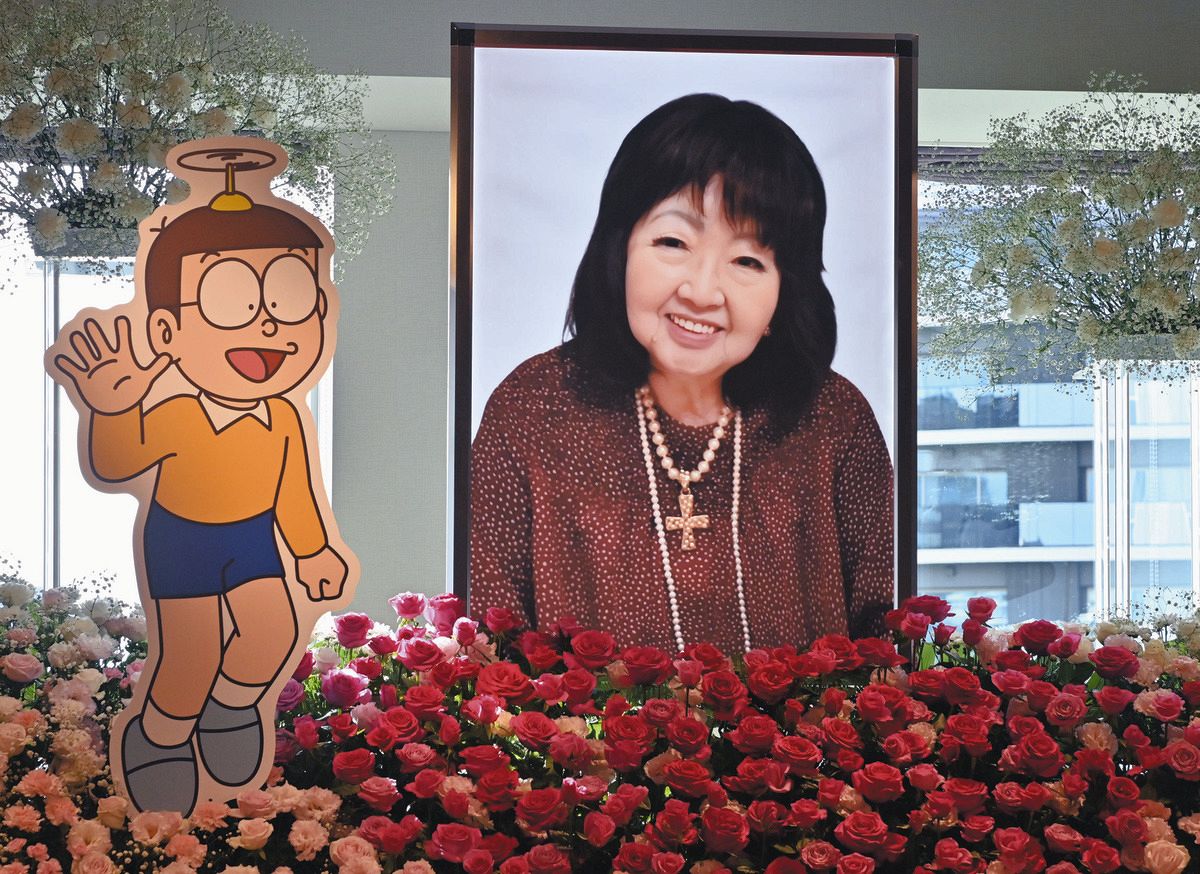 のび太』役の声優・小原乃梨子さんのお別れ会にドラえもん『静香』役の