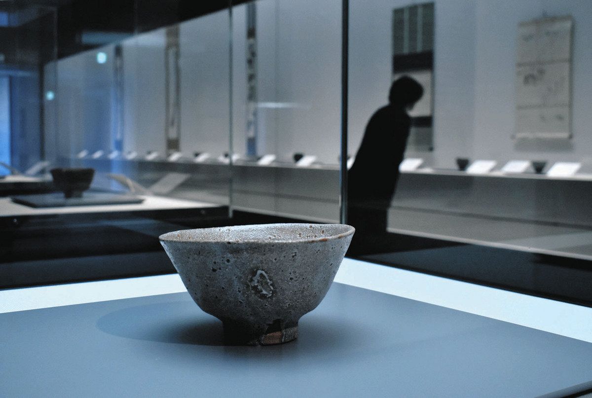 石水博物館でNIGO（R）さんと半泥子の特別展 時代を超え陶芸で共演：中