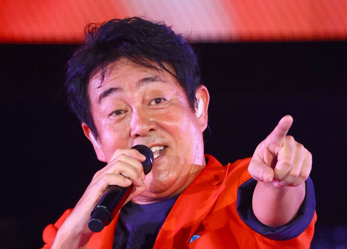 TUBE」前田亘輝、「ビザを頂けるようです」と報告、6月1日ハワイでの