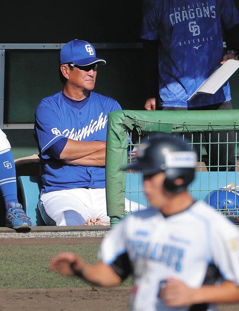 片岡篤史2軍監督、ミス連発に嘆き止まらず「ゲームでできないとアカン